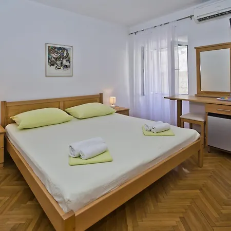 Maria Old Town Hvar 招待所