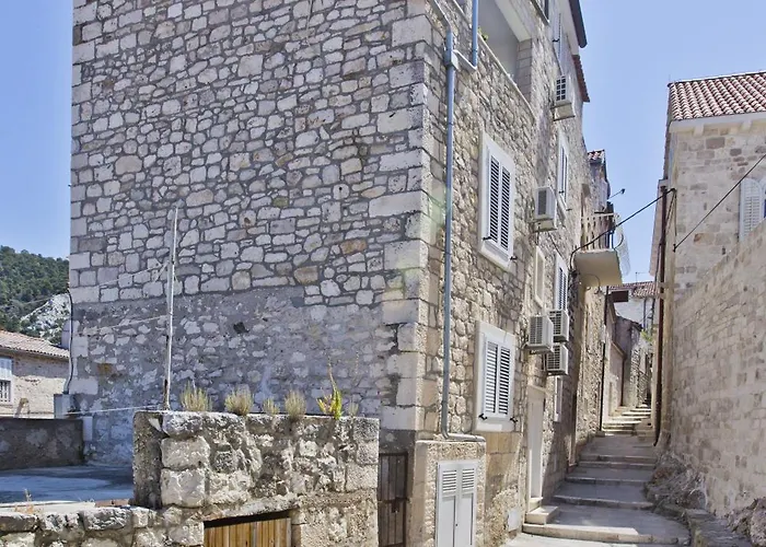 Maria Old Town Hvar Гостевой дом 3*